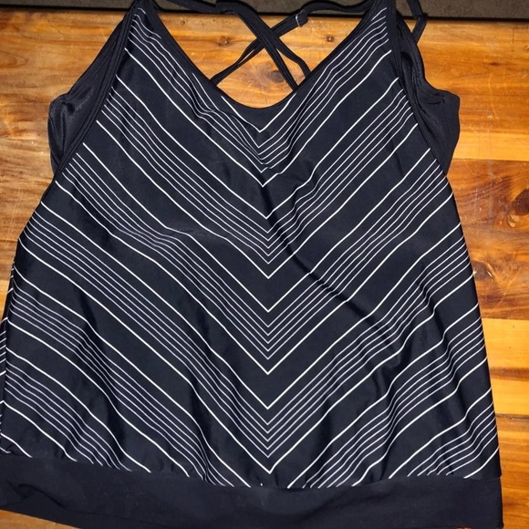 Athleta blousy tankini top 36d / 36dd - Picture 1 of 5